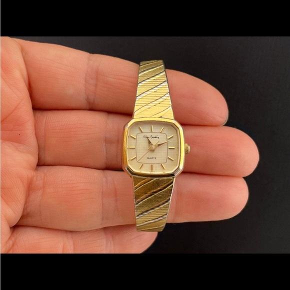 Vintage Wrist Watch Pierre Cardin Women's Quartz Gold tone small Square Bezel - Picture 9 of 13